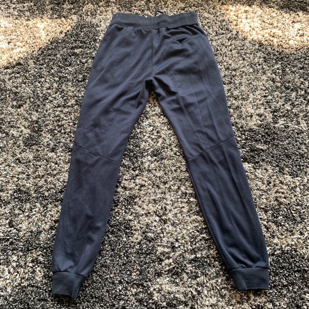 Men’s joggers - Picture 2 of 2